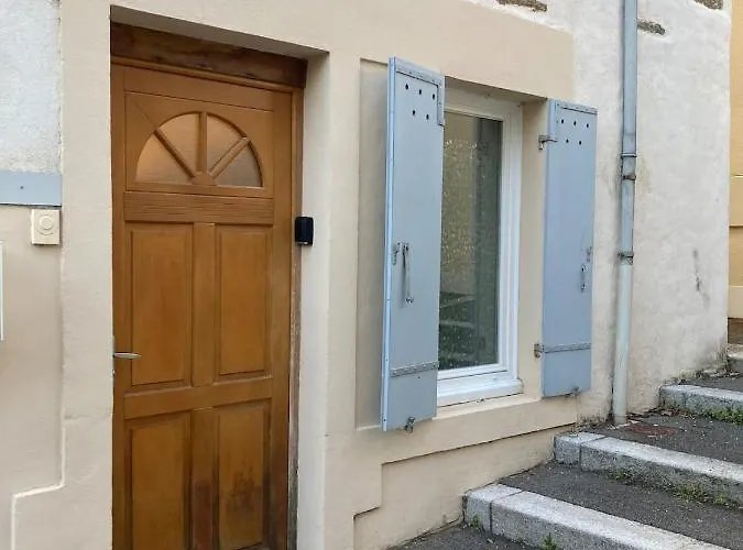 La Ruelle Des Bords De Loire - Classe 2** Basse-Indre